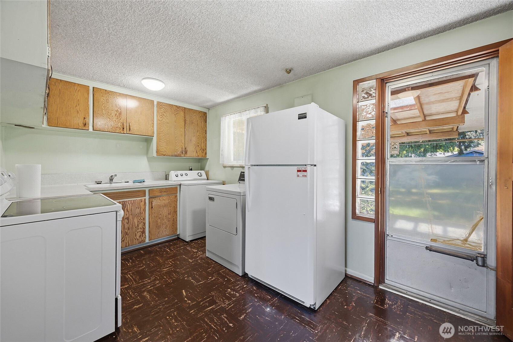 21606 54th Avenue W, Mountlake Terrace, WA 98043