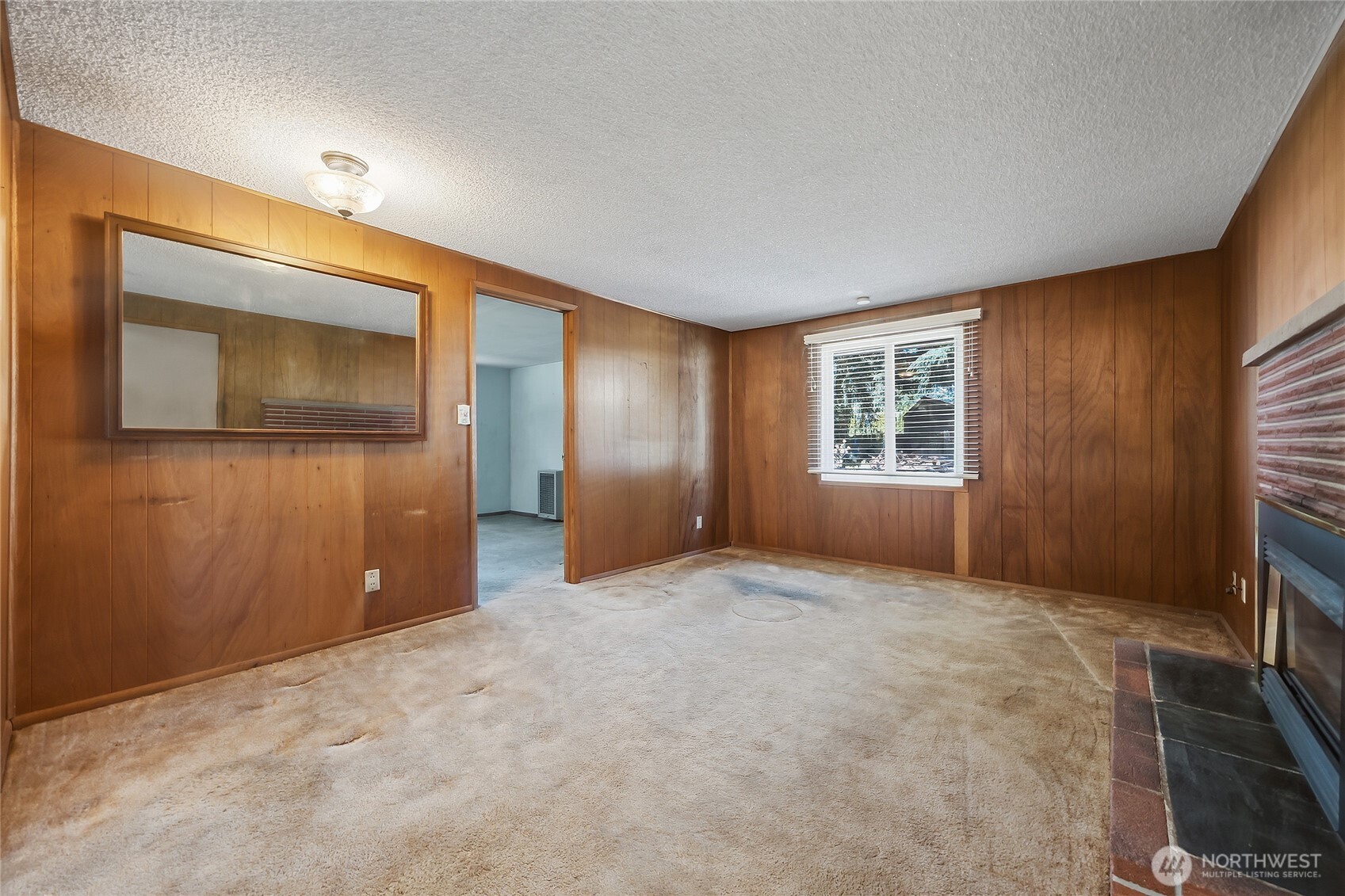 21606 54th Avenue W, Mountlake Terrace, WA 98043