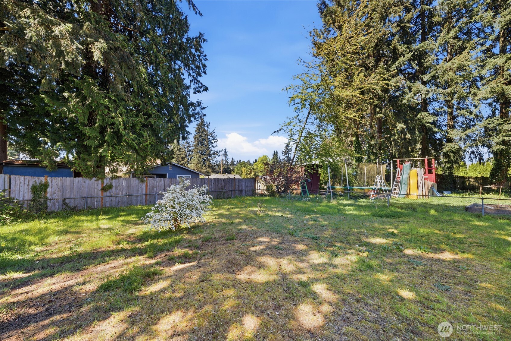 21606 54th Avenue W, Mountlake Terrace, WA 98043