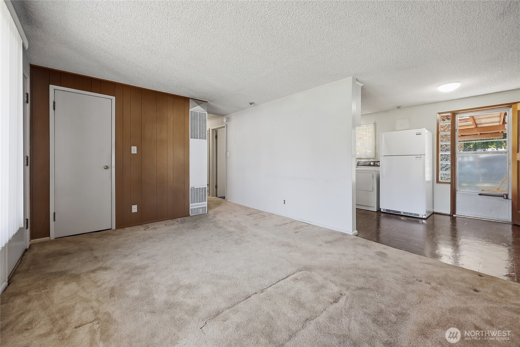 21606 54th Avenue W, Mountlake Terrace, WA 98043
