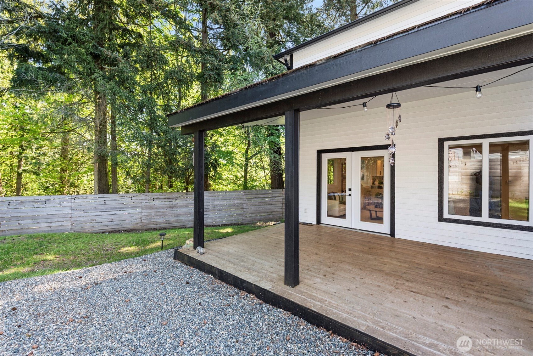 14824 104th Avenue NE, Bothell, WA 98011