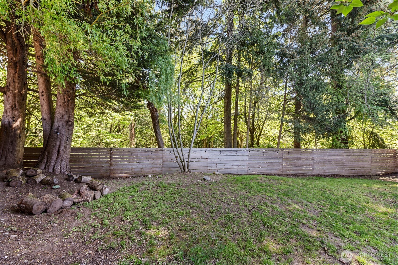 14824 104th Avenue NE, Bothell, WA 98011