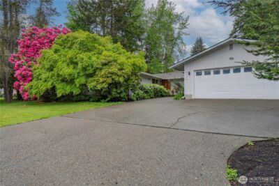 2030 Baker Terrace SE , Olympia, WA 98501 - Photo 2
