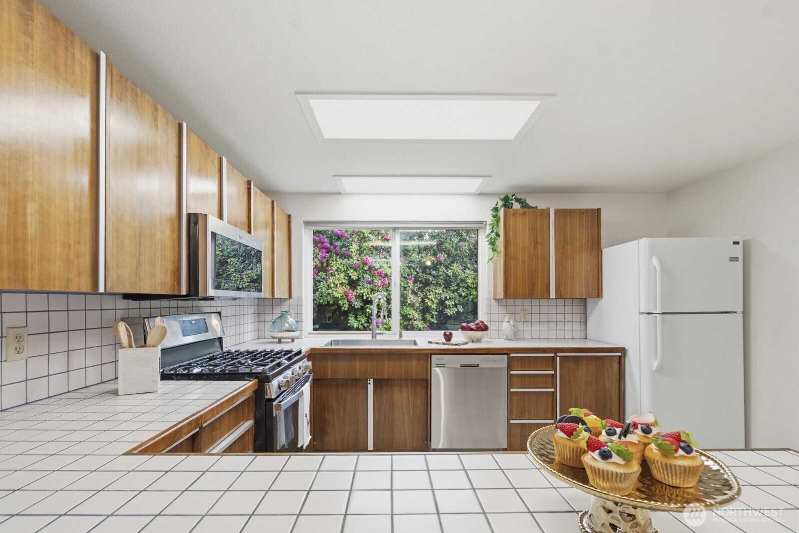 2030 Baker Terrace SE , Olympia, WA 98501