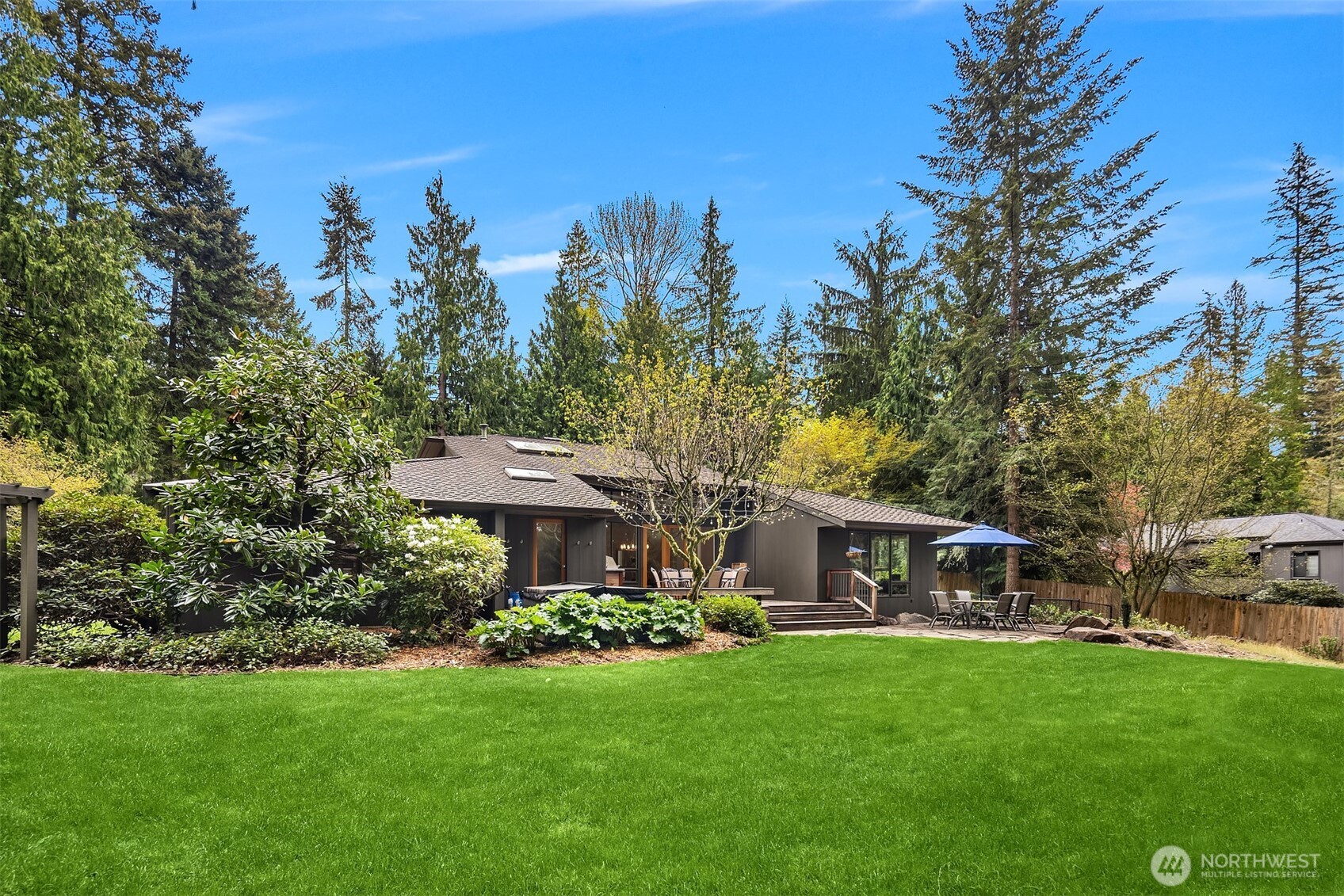 3908 142nd Place NE, Bellevue, WA 98007