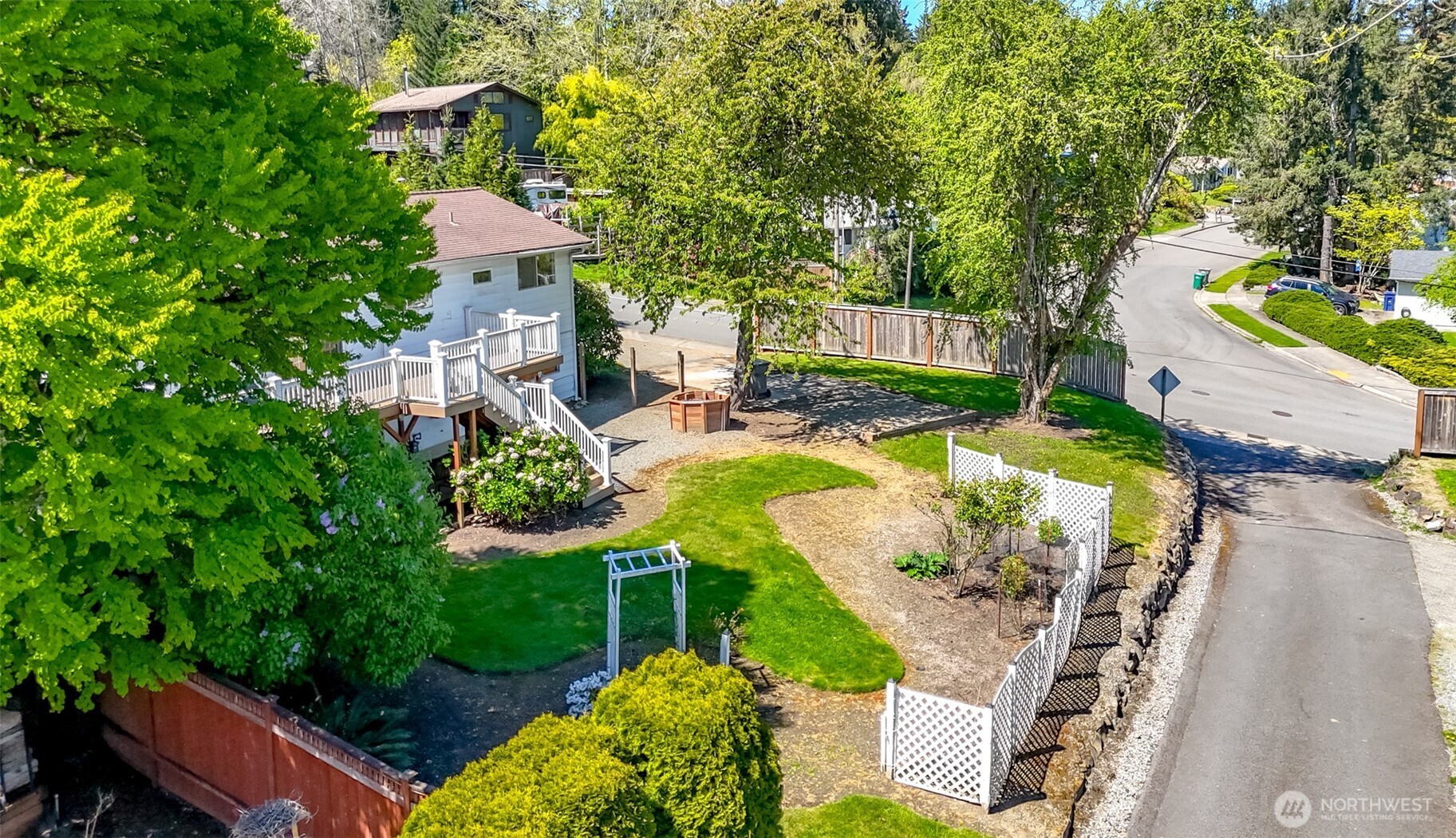16235 NE 51st Street , Redmond, WA 98052
