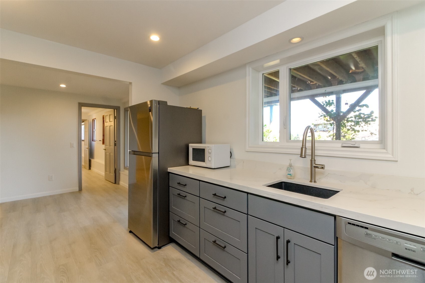 16235 NE 51st Street , Redmond, WA 98052