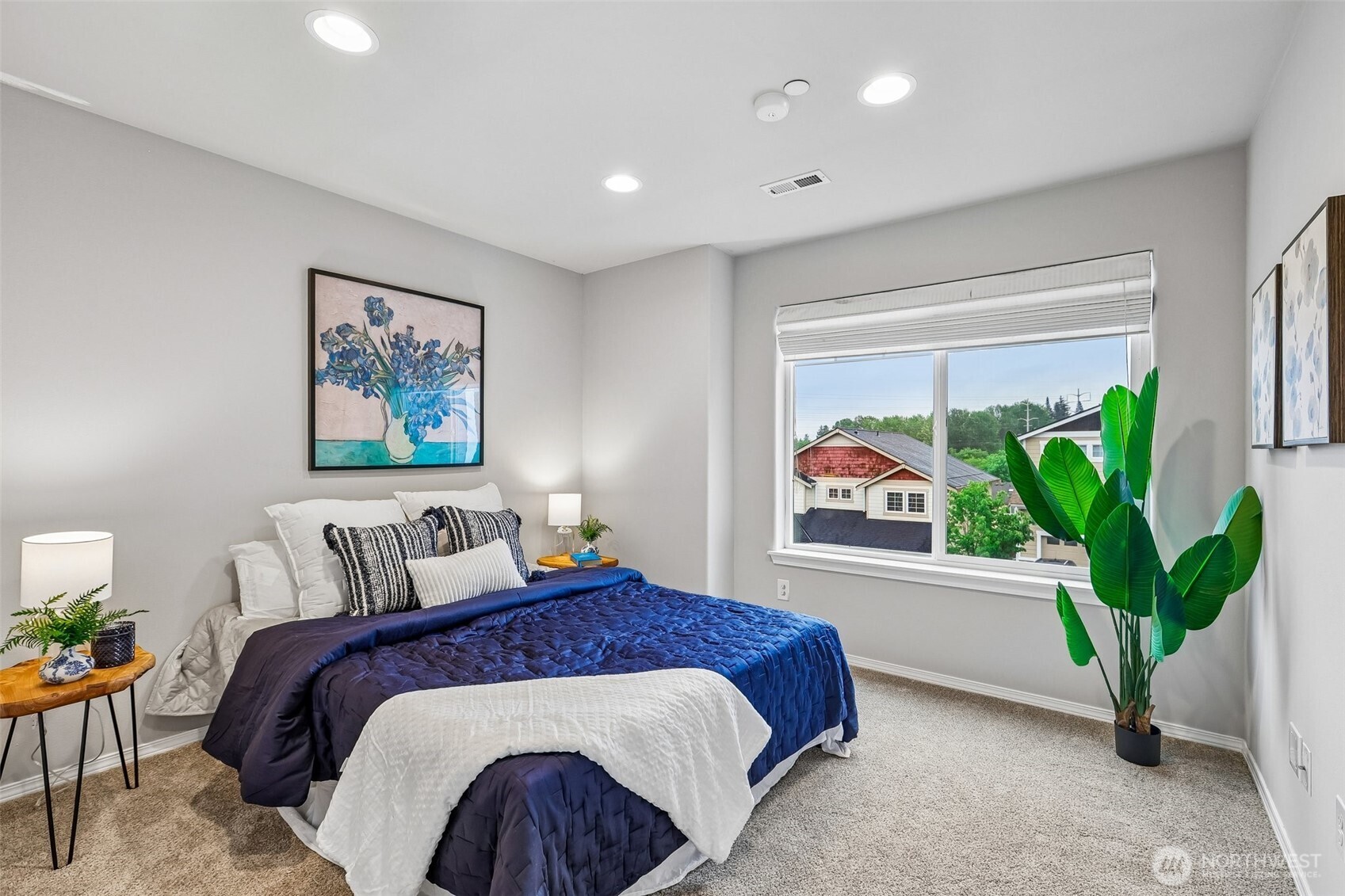 11747 64th Lane S, Seattle, WA 98178-2918