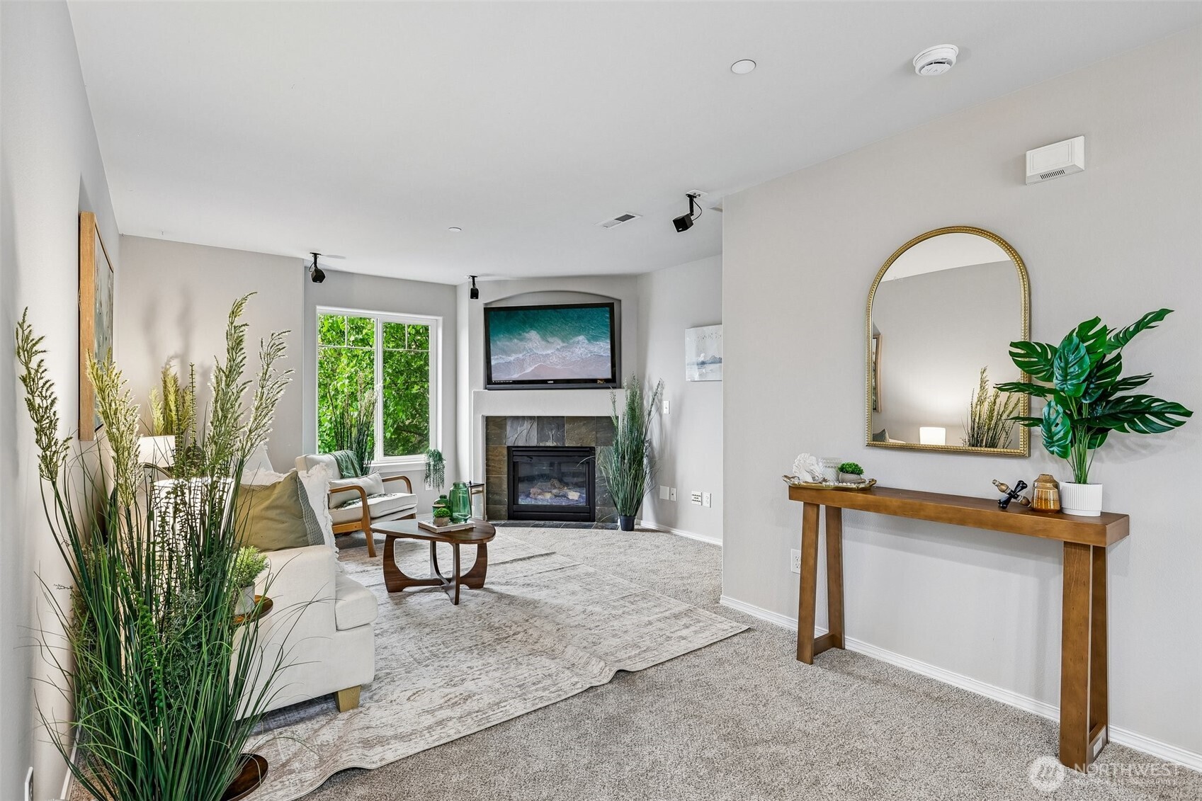 11747 64th Lane S, Seattle, WA 98178-2918