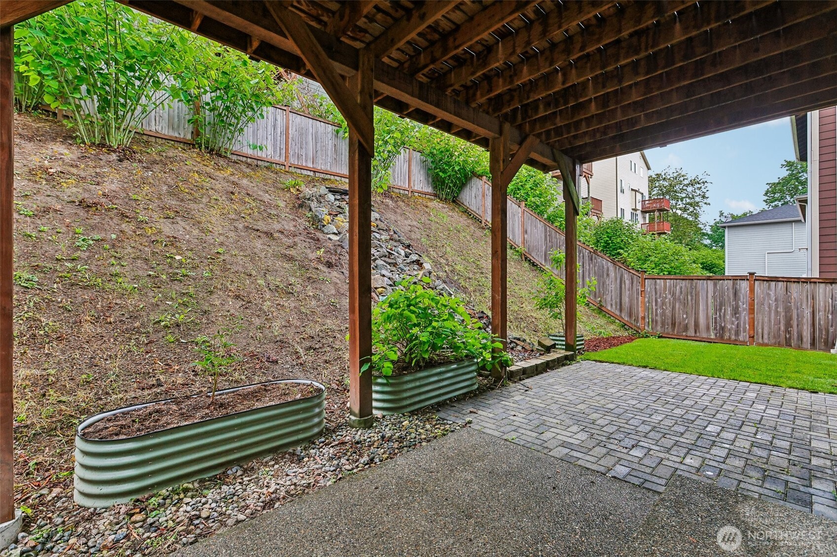 11747 64th Lane S, Seattle, WA 98178-2918