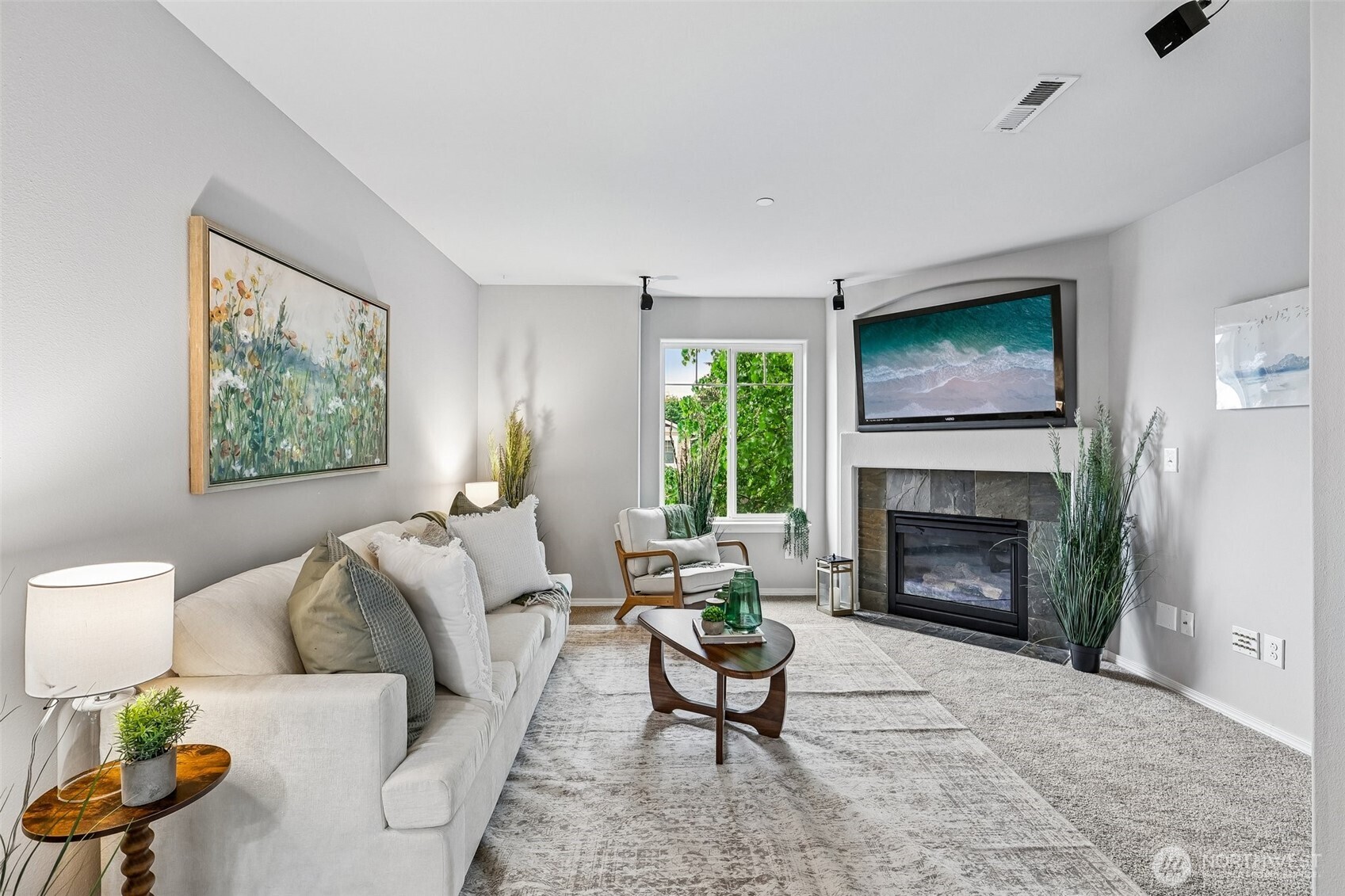 11747 64th Lane S, Seattle, WA 98178-2918