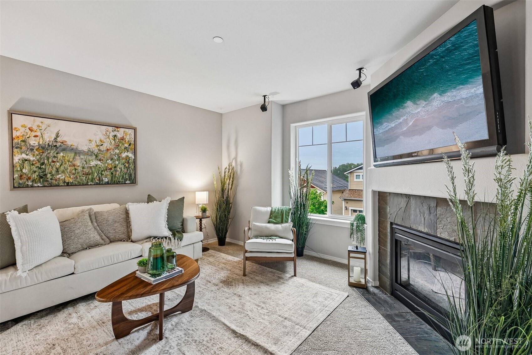 11747 64th Lane S, Seattle, WA 98178-2918