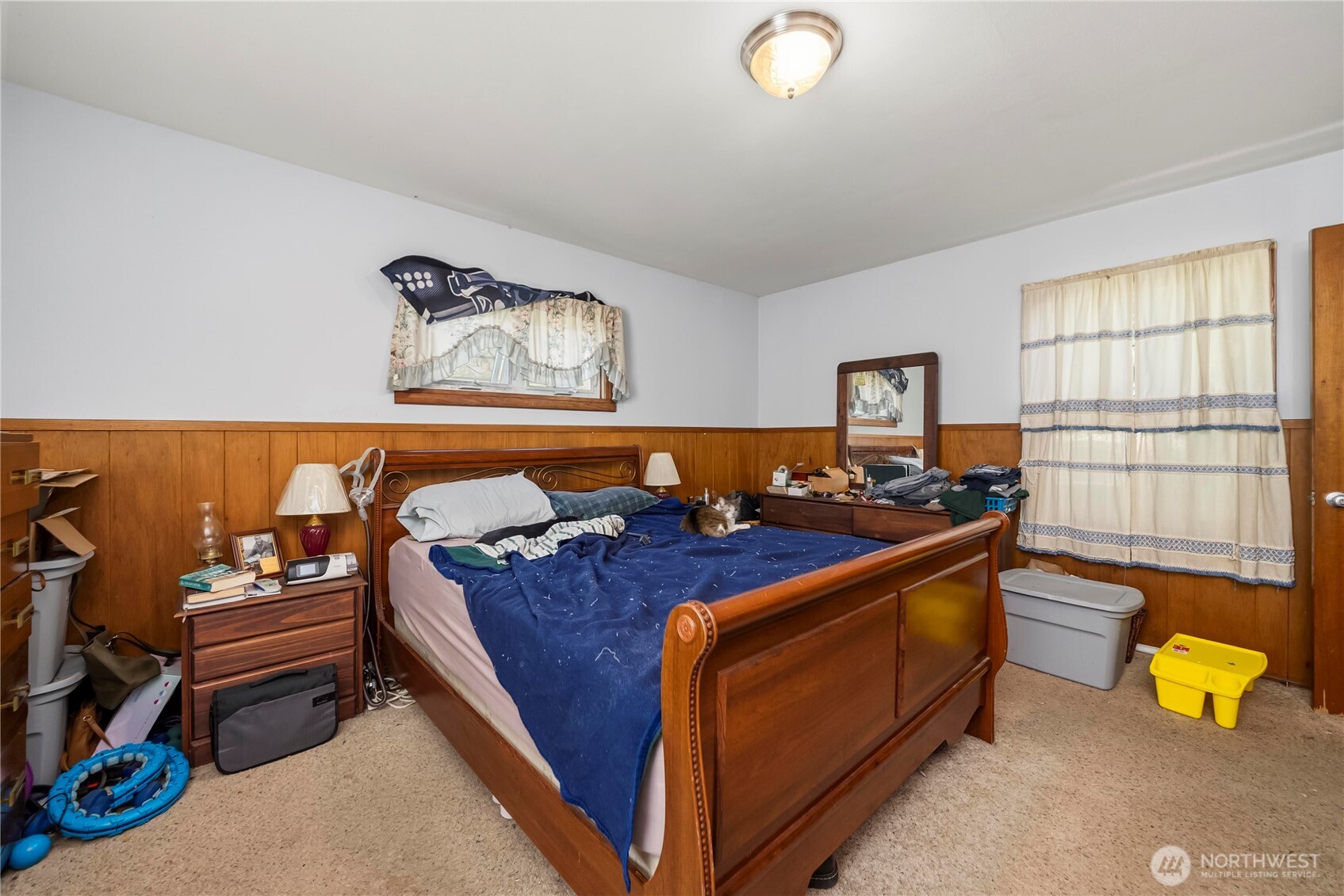 8446 E B Street , Tacoma, WA 98445-2224