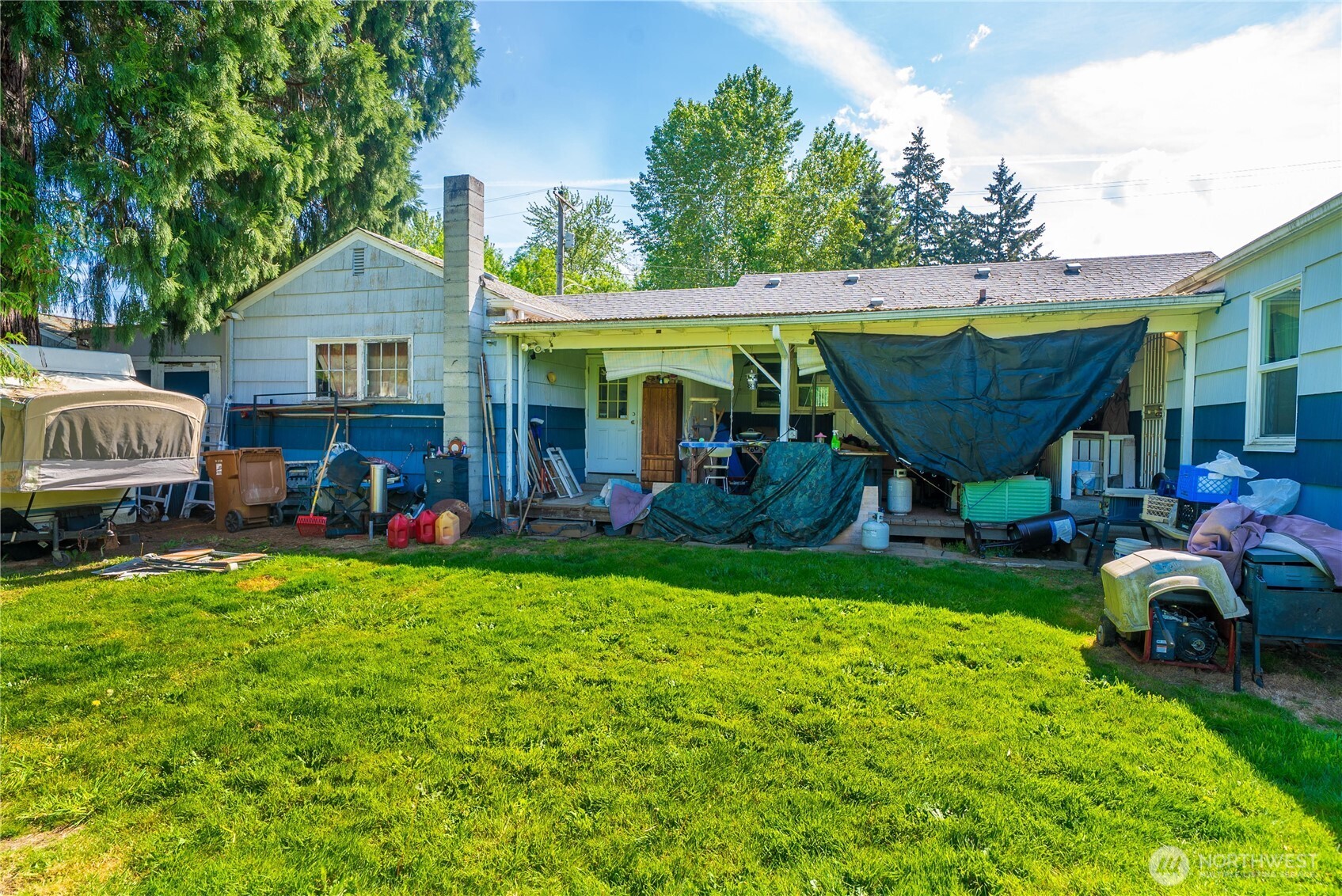 8446 E B Street , Tacoma, WA 98445-2224
