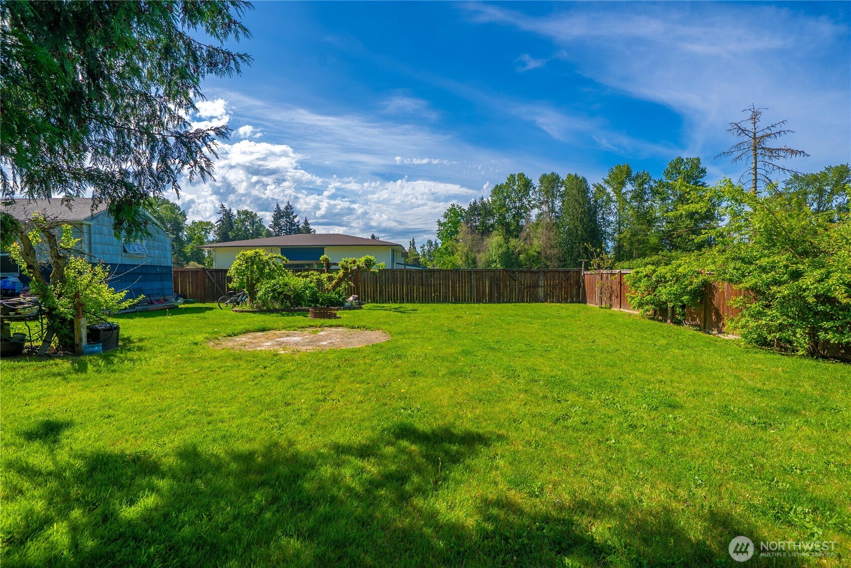 8446 E B Street , Tacoma, WA 98445-2224