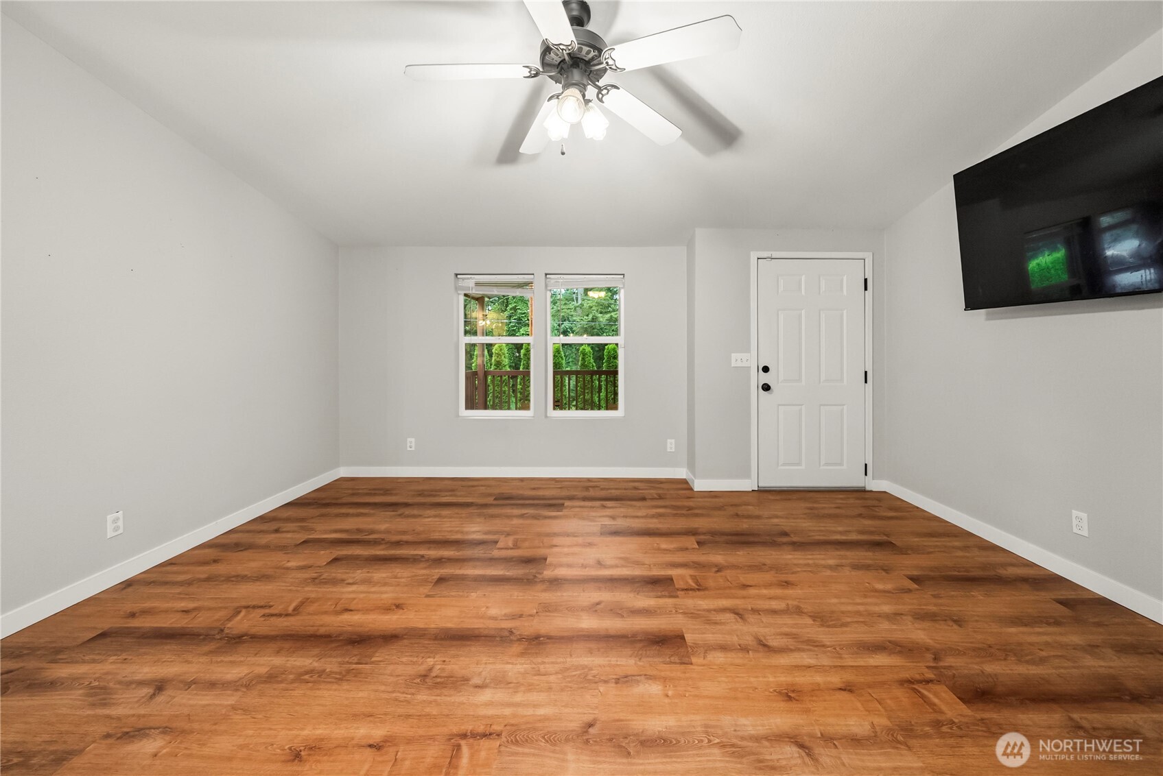 11814 4th Street E, Edgewood, WA 98372