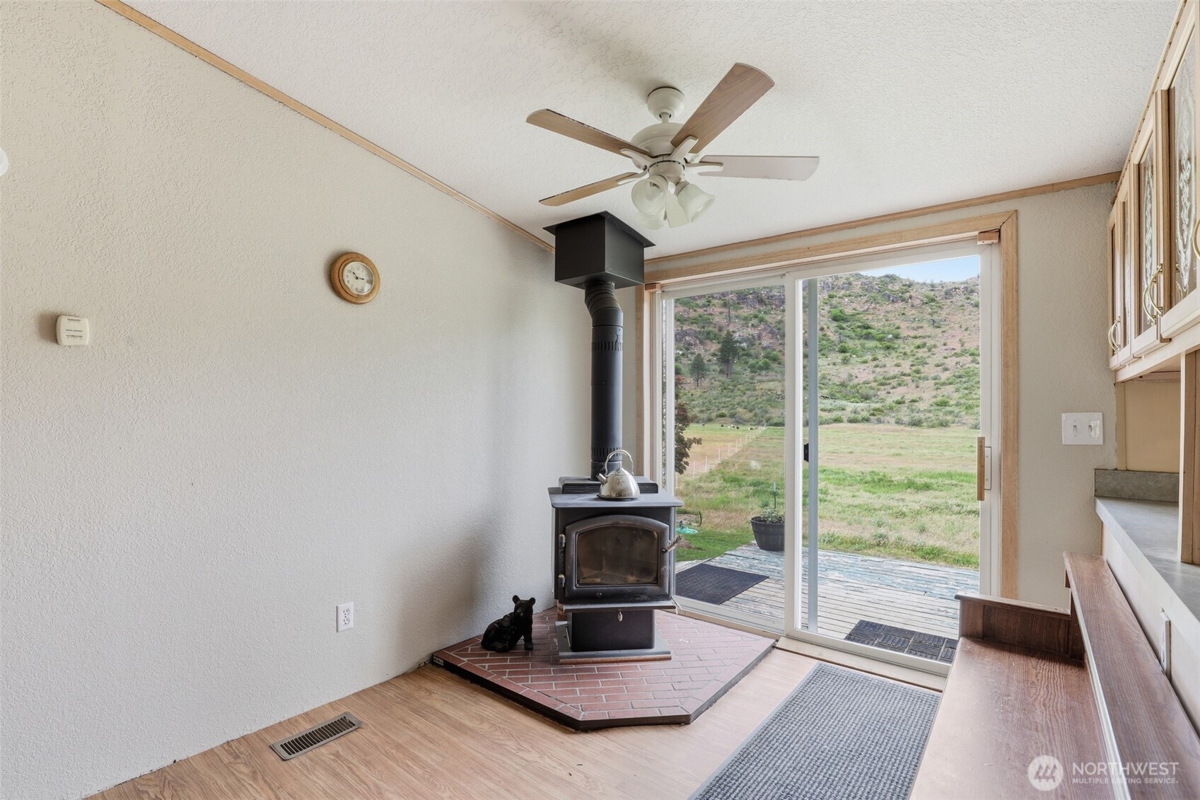 36499 Teel Hill Road N, Davenport, WA 99122