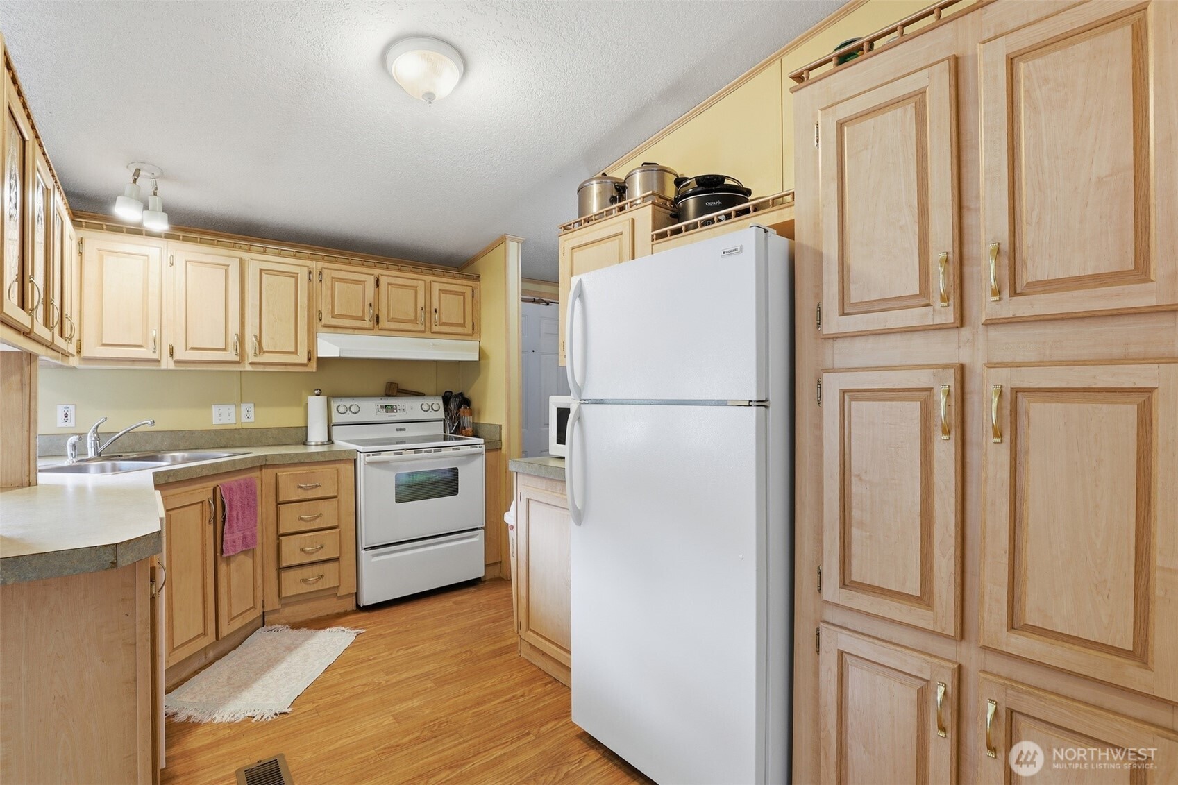 36499 Teel Hill Road N, Davenport, WA 99122