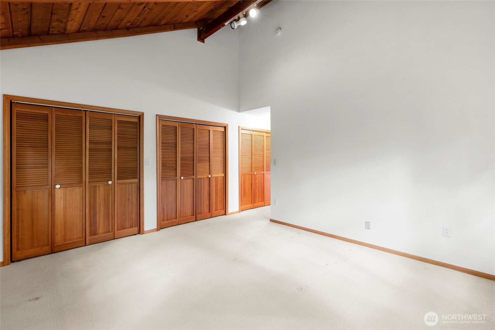 2815 46th Avenue NW, Olympia, WA 98502