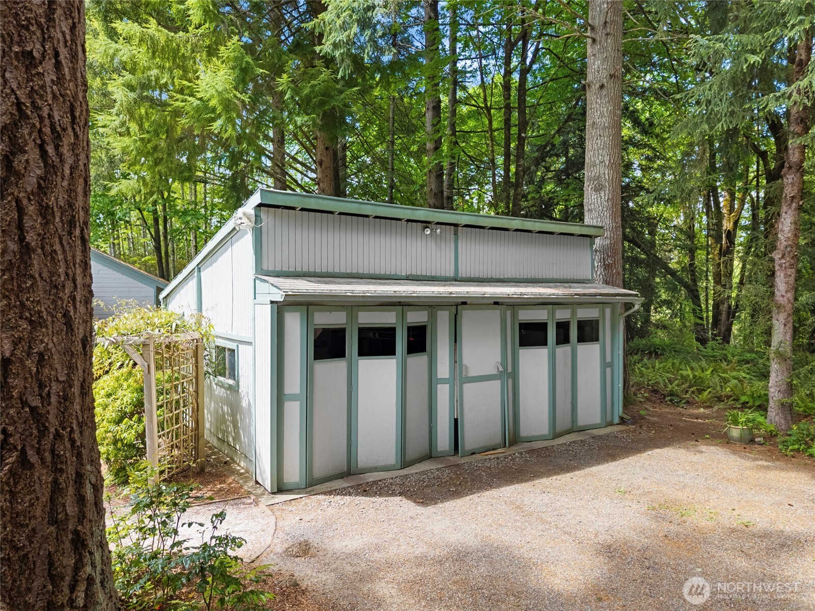 2815 46th Avenue NW, Olympia, WA 98502