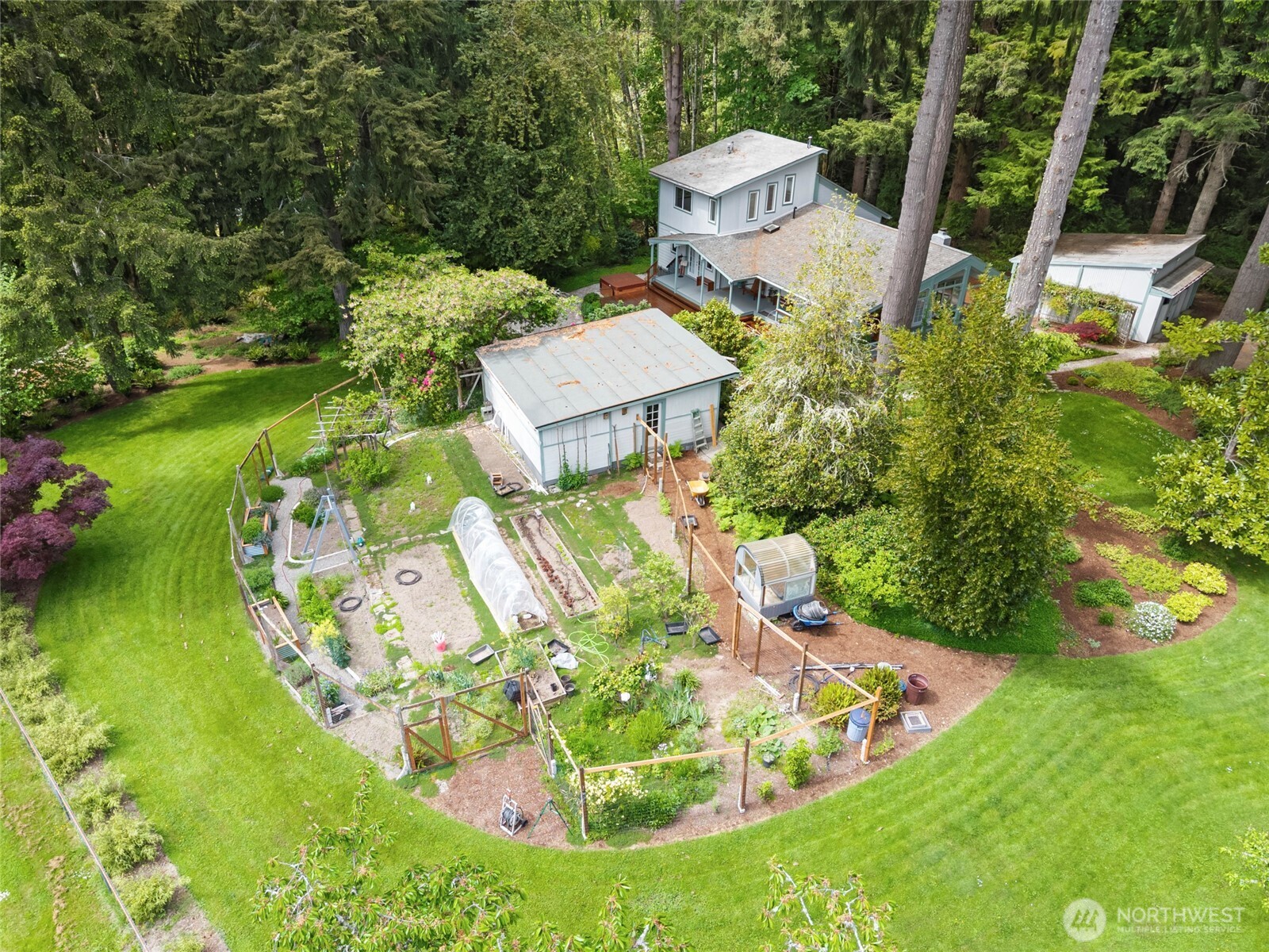 2815 46th Avenue NW, Olympia, WA 98502