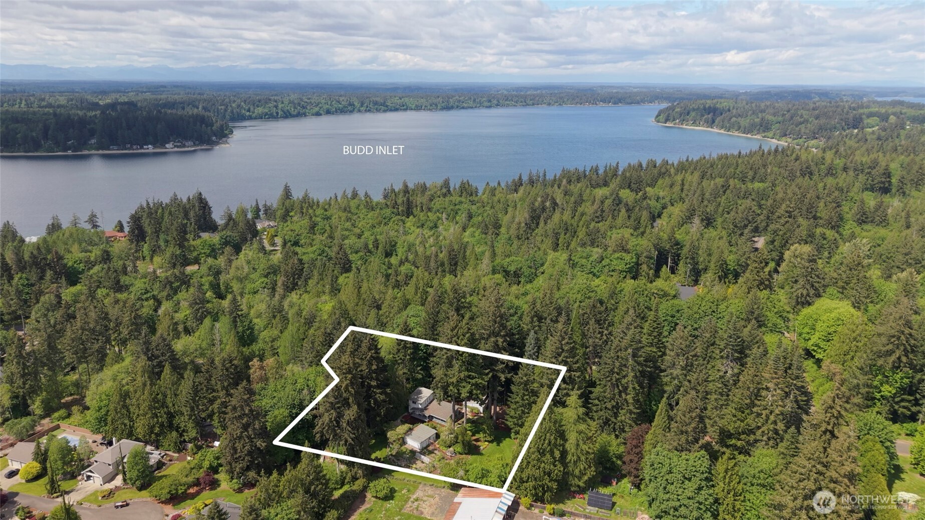 2815 46th Avenue NW, Olympia, WA 98502