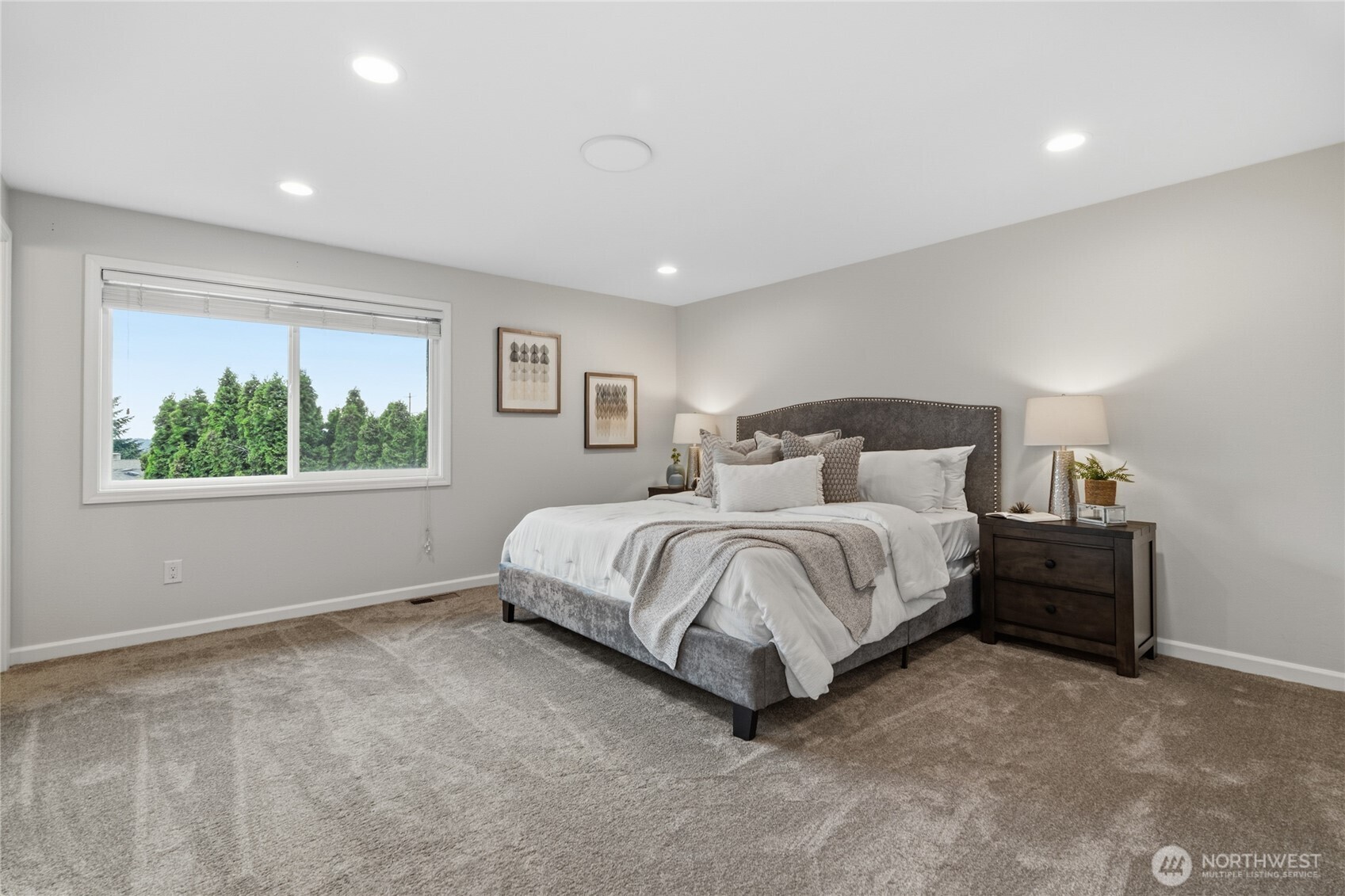 2017 Jones Circle SE, Renton, WA 98055