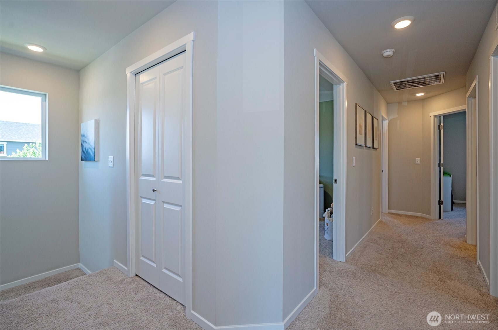 18703 108th Avenue E, Puyallup, WA 98374-5673