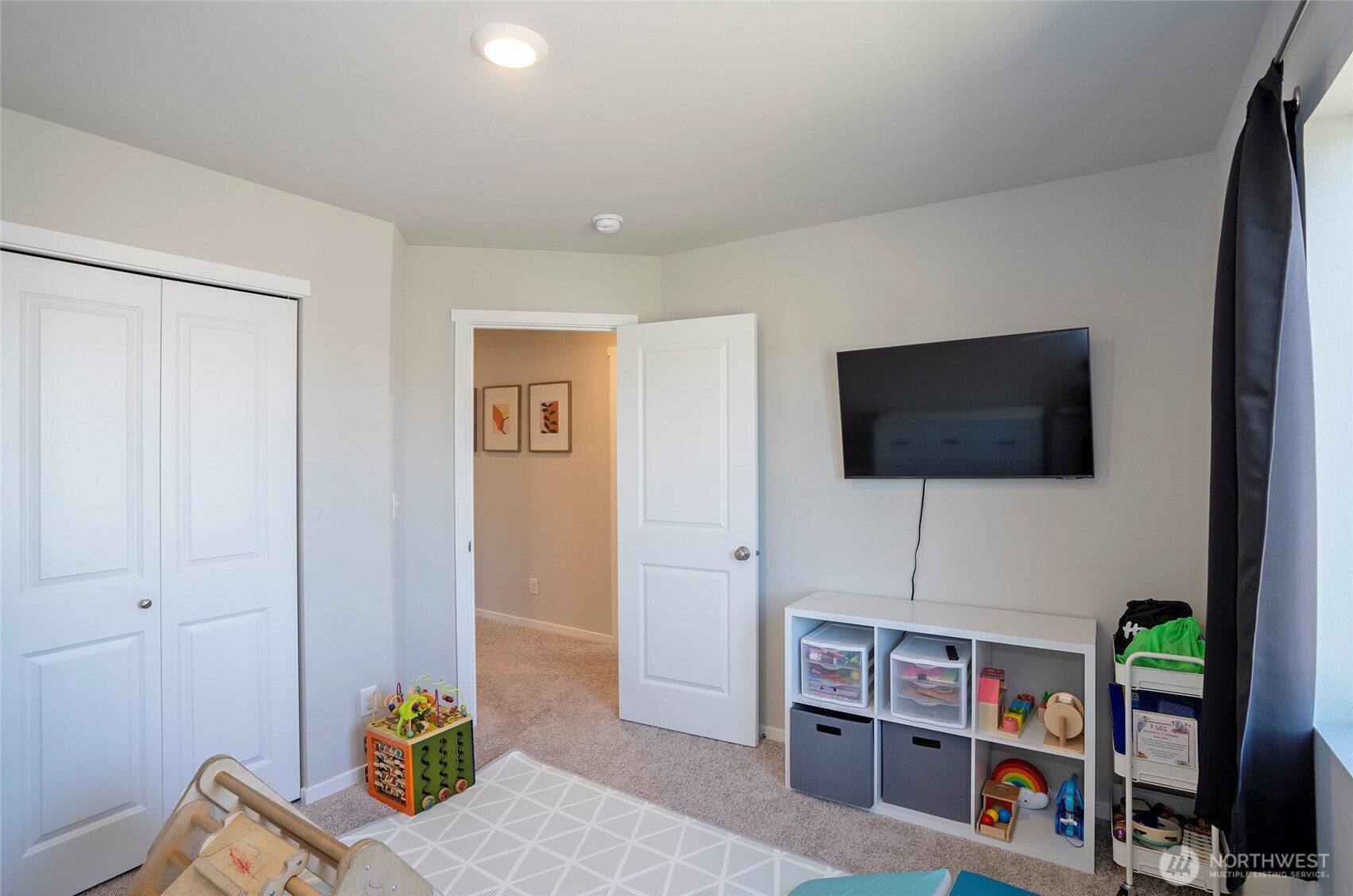 18703 108th Avenue E, Puyallup, WA 98374-5673