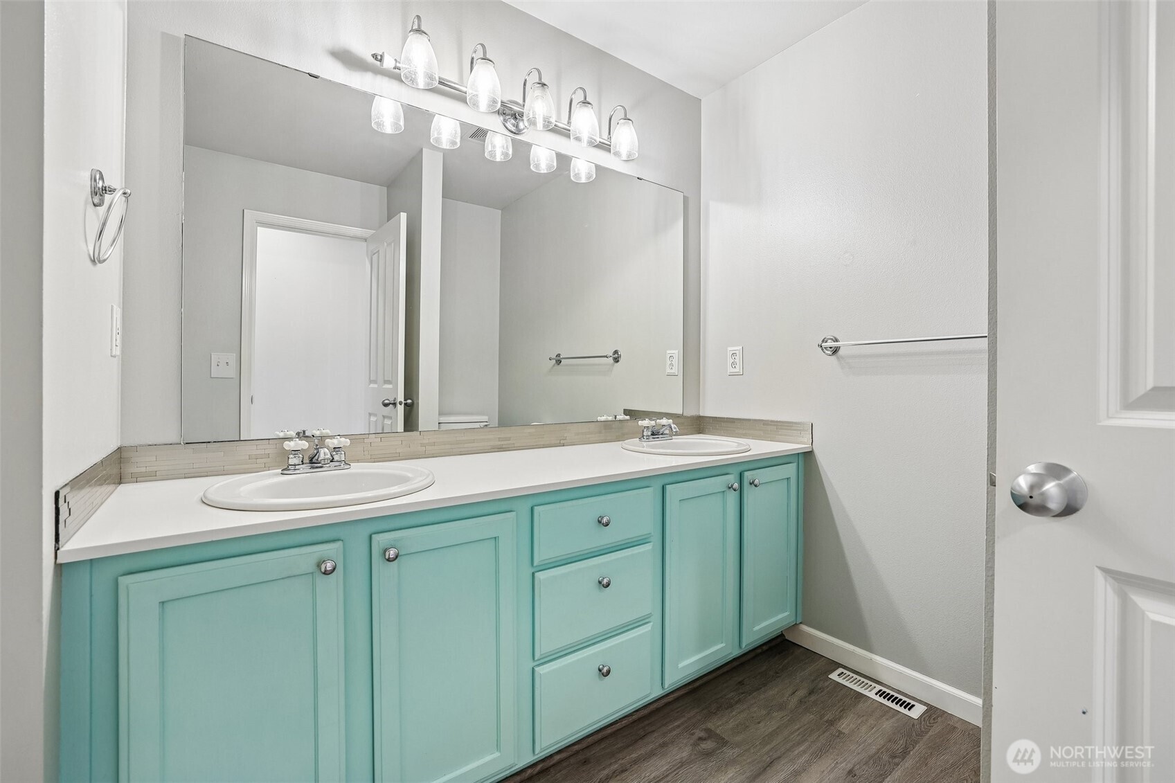 6214 Nathan Avenue SE, Auburn, WA 98092-8135