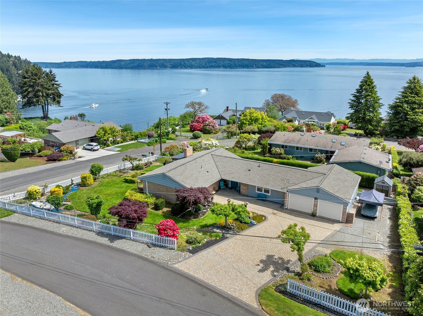 6917 Rainier Avenue , Gig Harbor, WA 98335