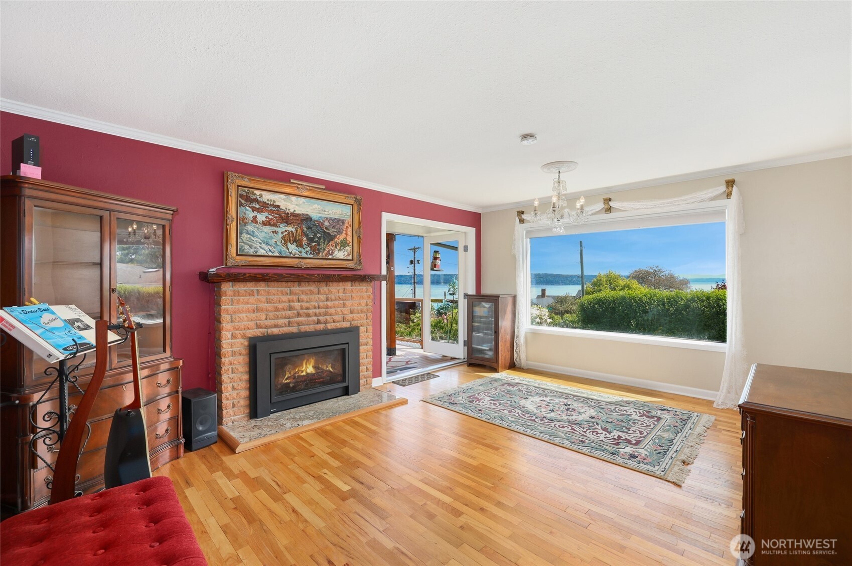 6917 Rainier Avenue , Gig Harbor, WA 98335