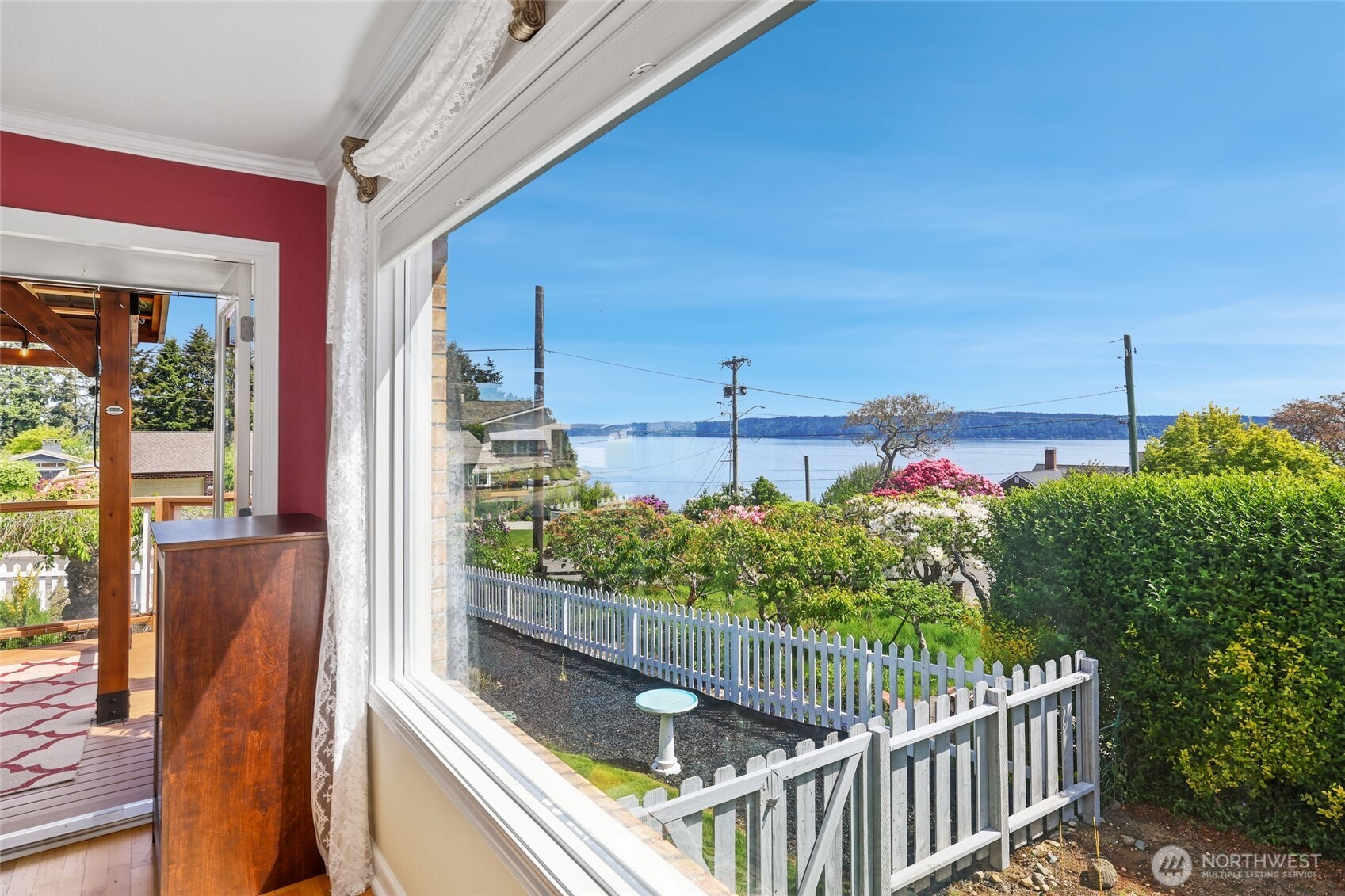 6917 Rainier Avenue , Gig Harbor, WA 98335