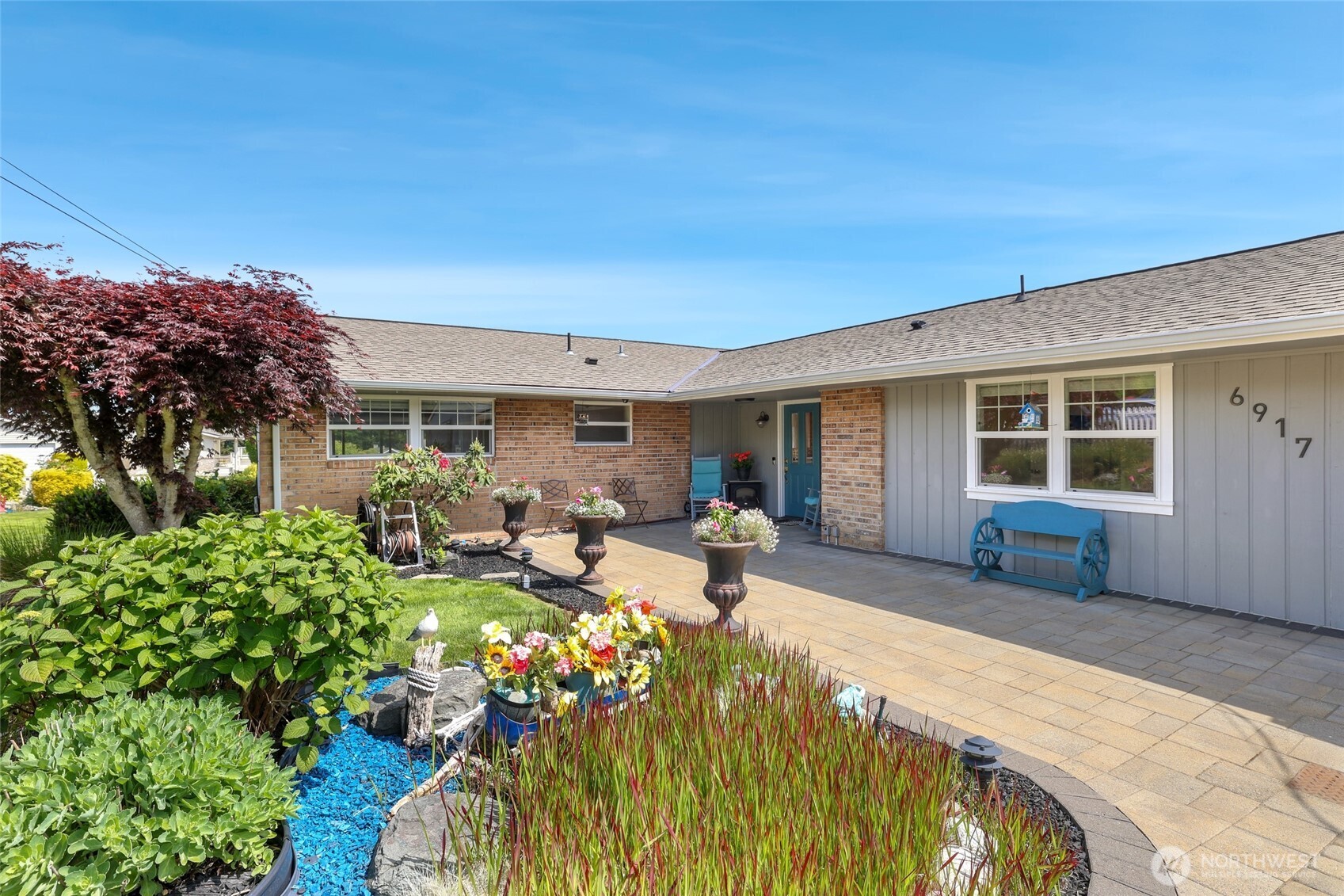 6917 Rainier Avenue , Gig Harbor, WA 98335