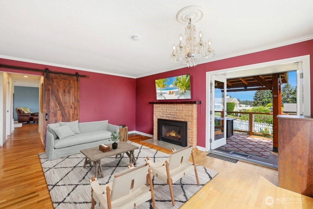6917 Rainier Avenue , Gig Harbor, WA 98335