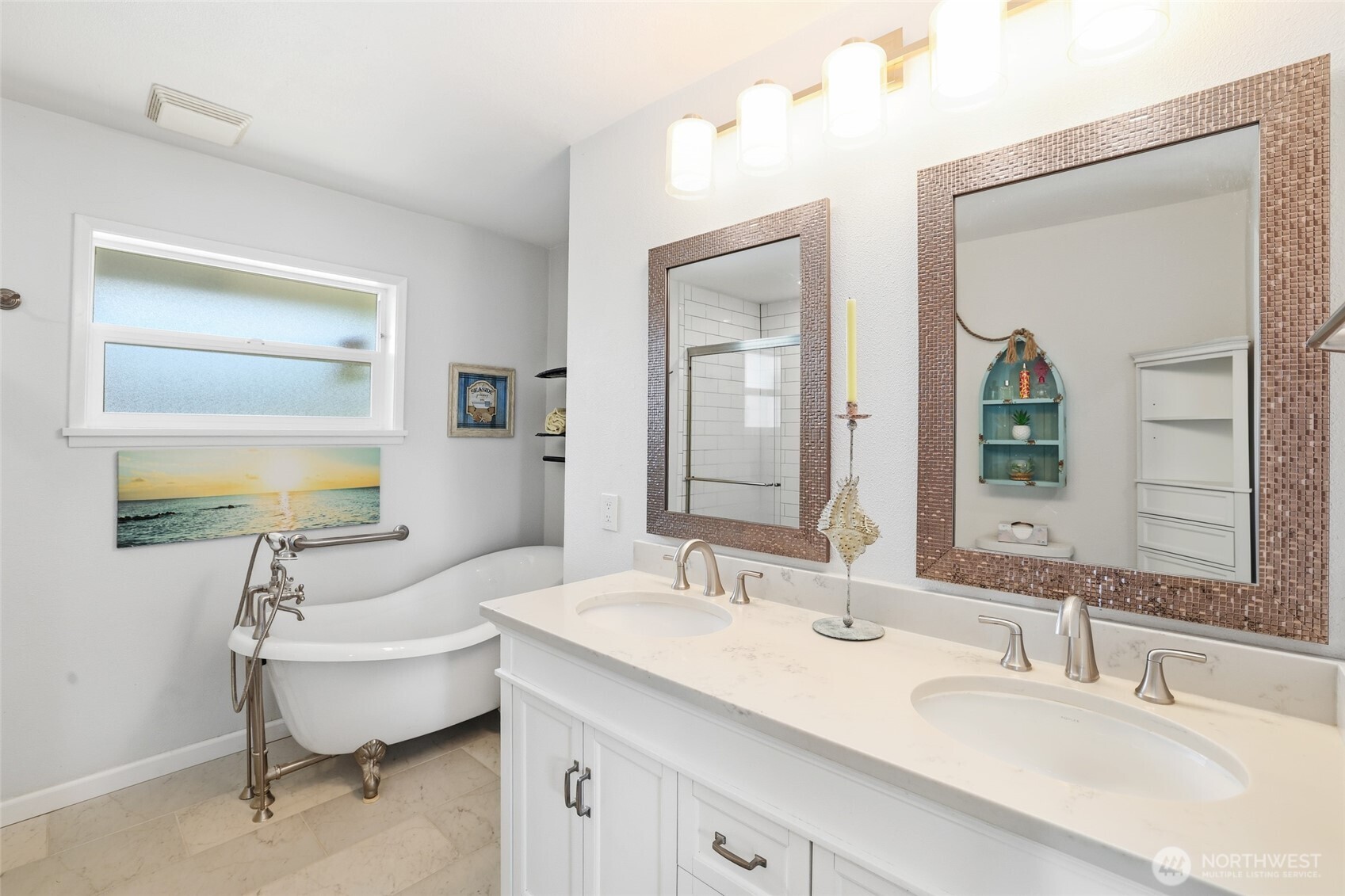 6917 Rainier Avenue , Gig Harbor, WA 98335