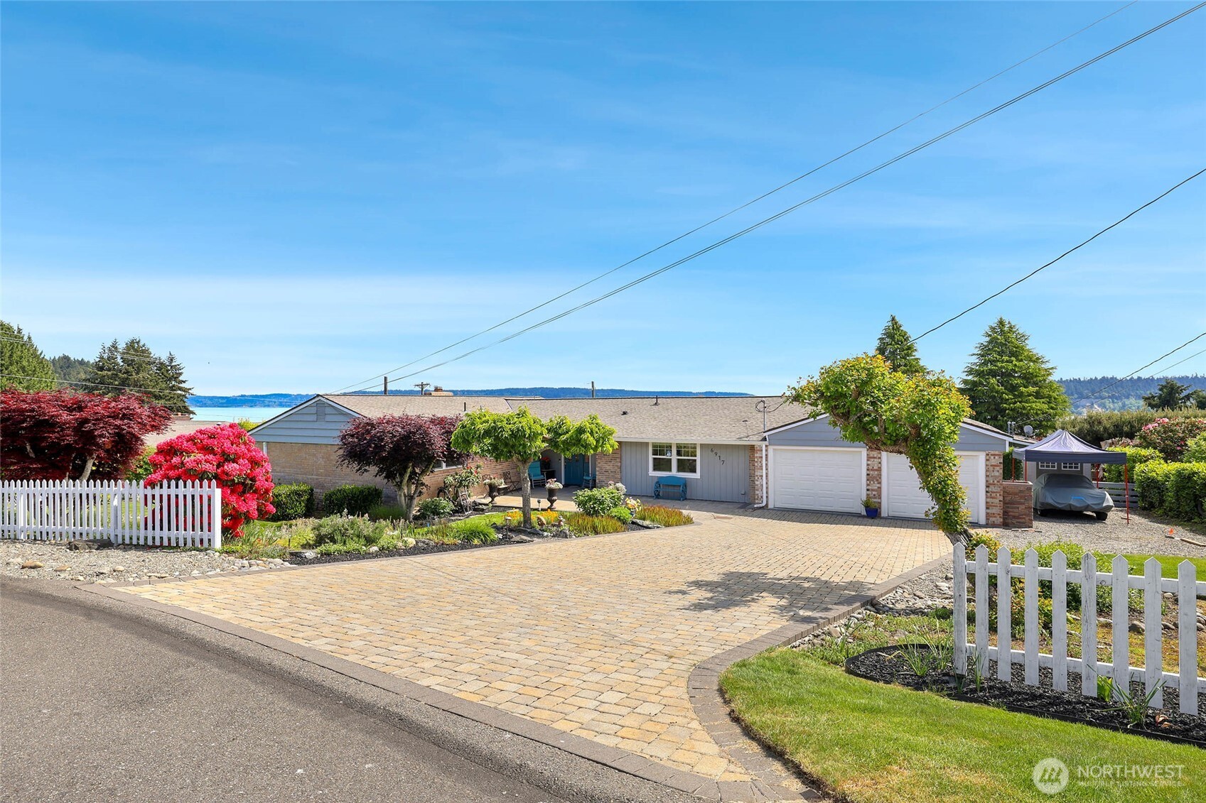6917 Rainier Avenue , Gig Harbor, WA 98335