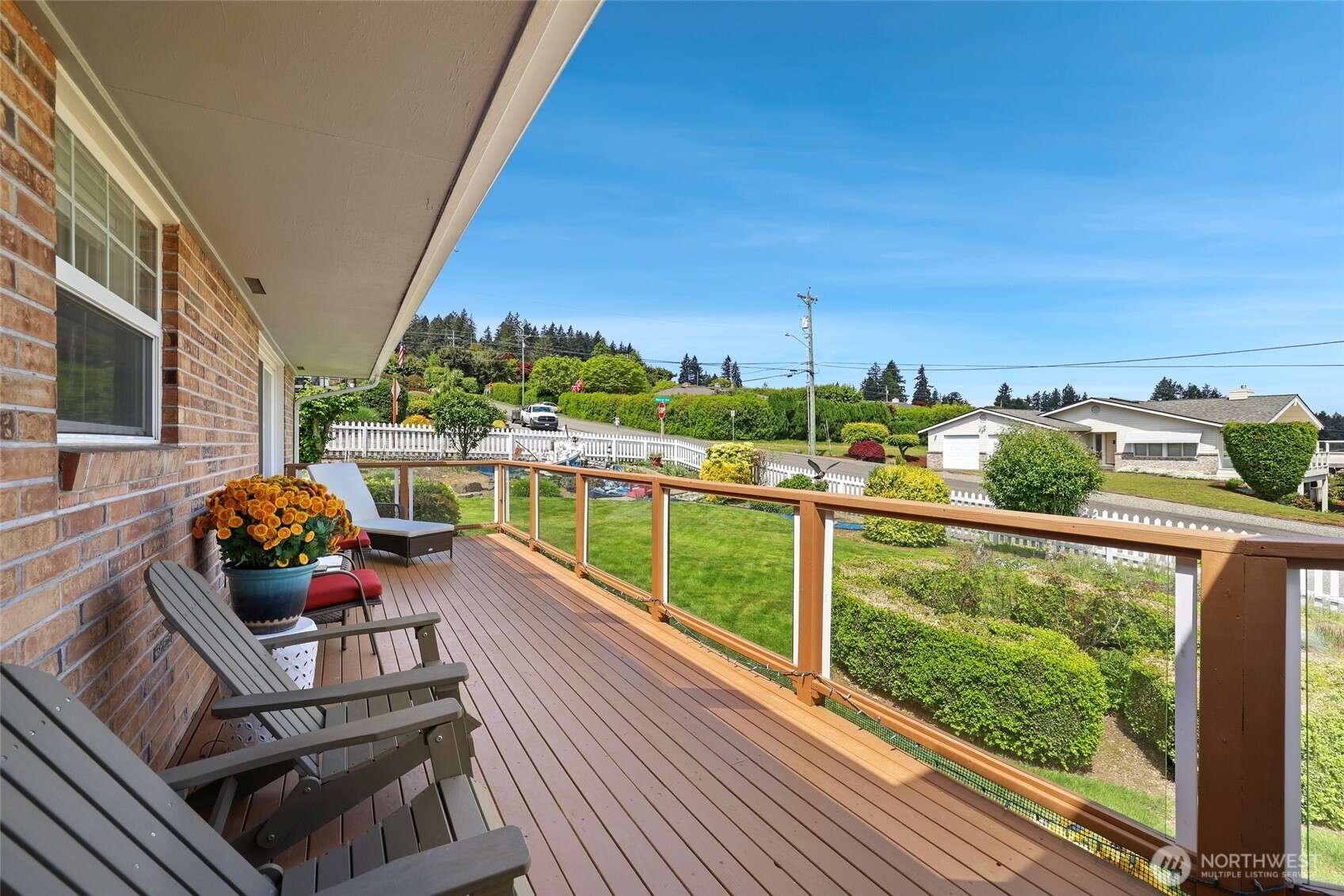 6917 Rainier Avenue , Gig Harbor, WA 98335