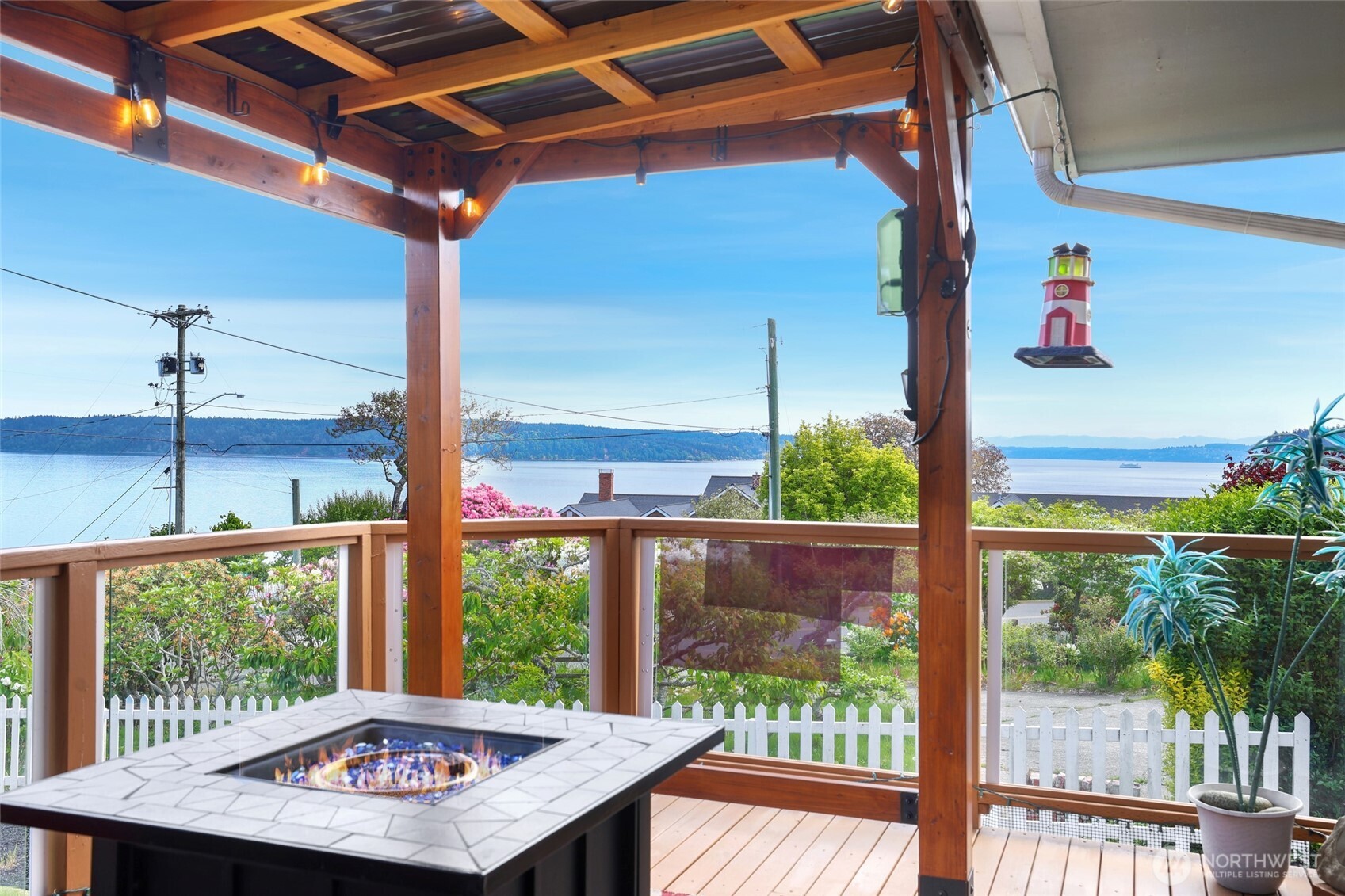 6917 Rainier Avenue , Gig Harbor, WA 98335