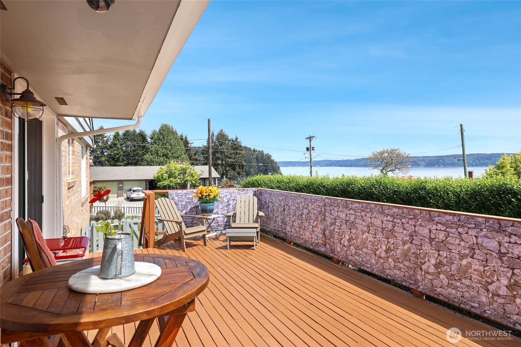 6917 Rainier Avenue , Gig Harbor, WA 98335
