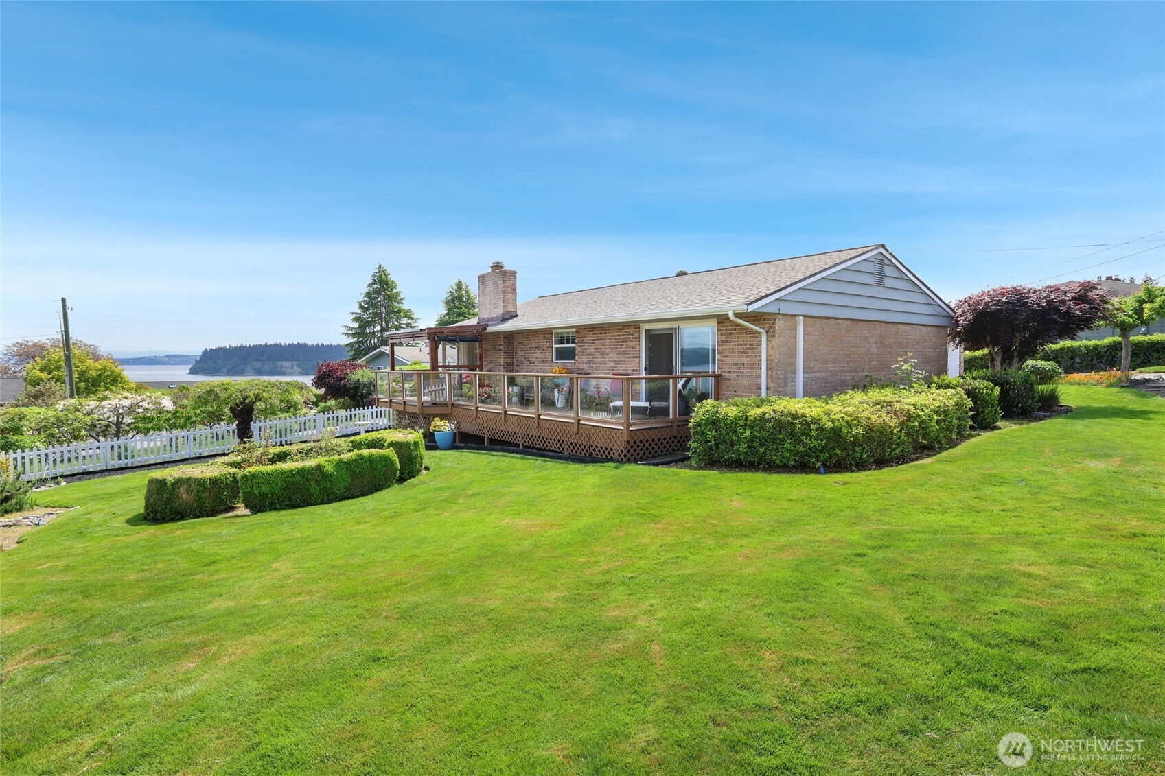 6917 Rainier Avenue , Gig Harbor, WA 98335