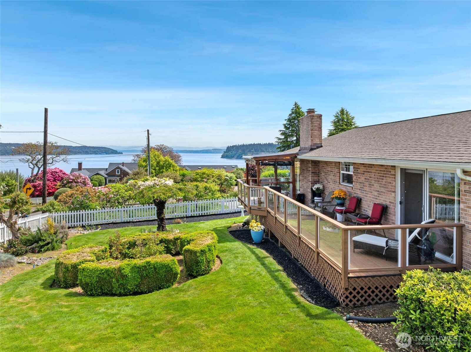 6917 Rainier Avenue , Gig Harbor, WA 98335