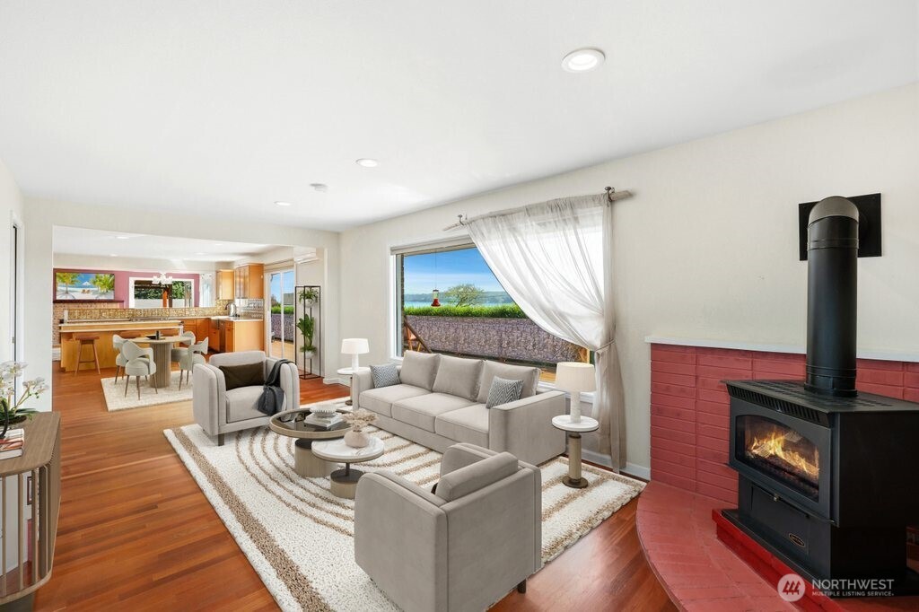 6917 Rainier Avenue , Gig Harbor, WA 98335