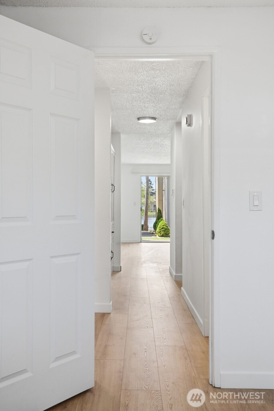 31003 14th Avenue S #E2, Federal Way, WA 98003