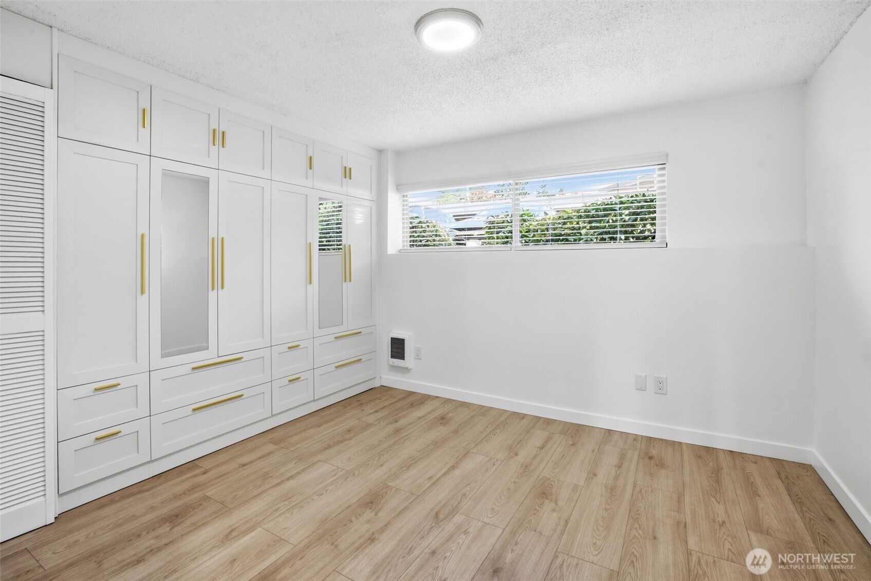 31003 14th Avenue S #E2, Federal Way, WA 98003