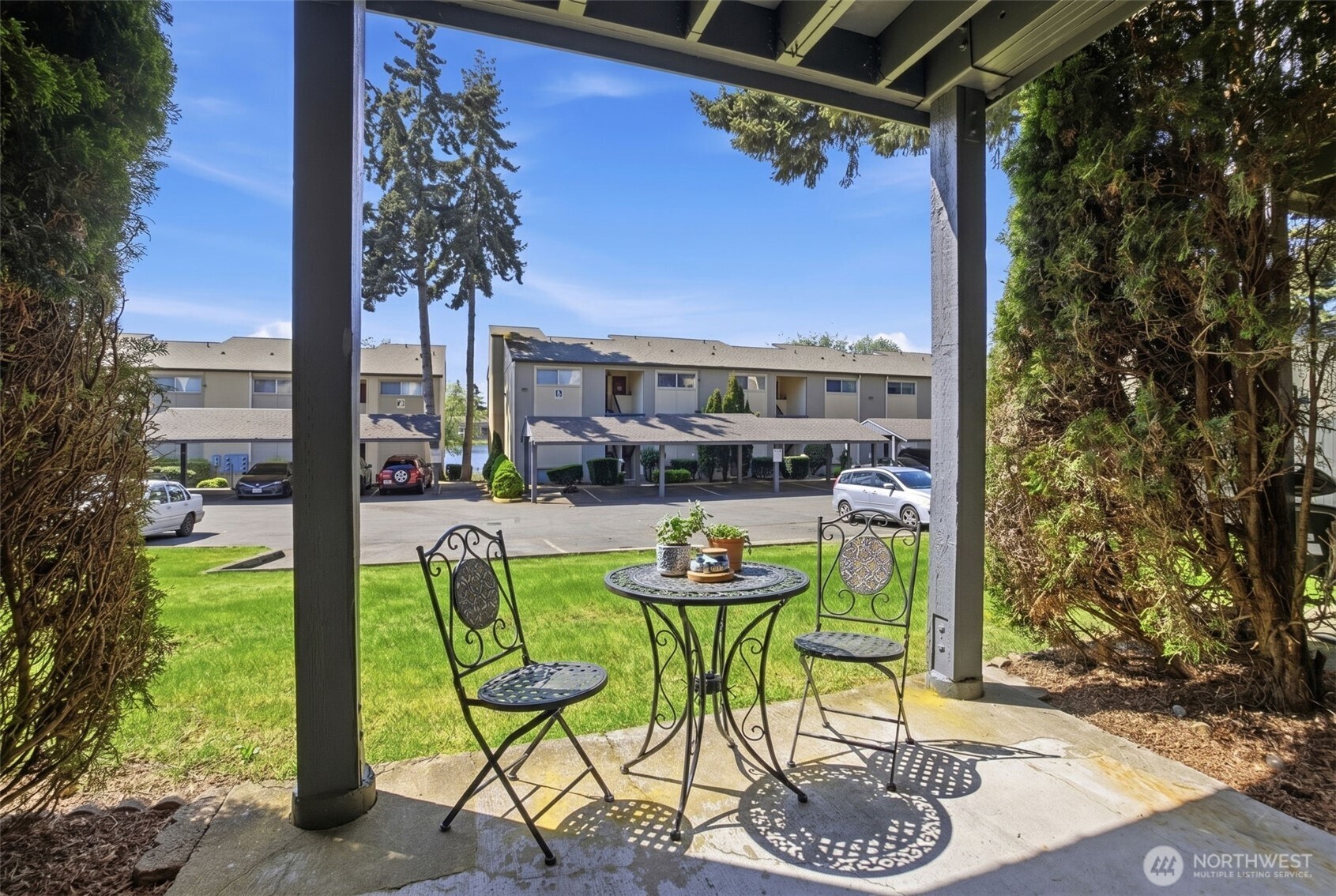 31003 14th Avenue S #E2, Federal Way, WA 98003