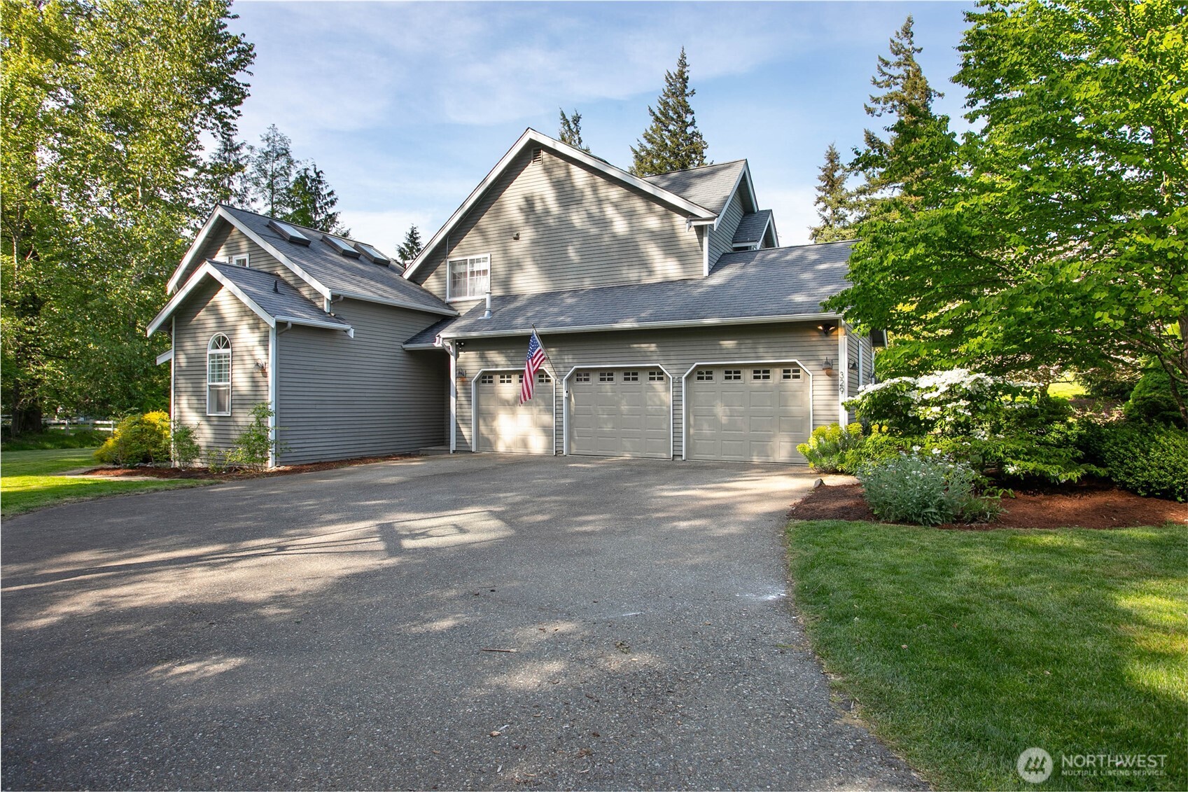 329 Viewcrest Road , Bellingham, WA 98229