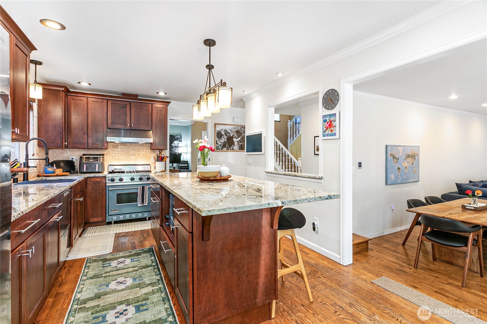 329 Viewcrest Road , Bellingham, WA 98229