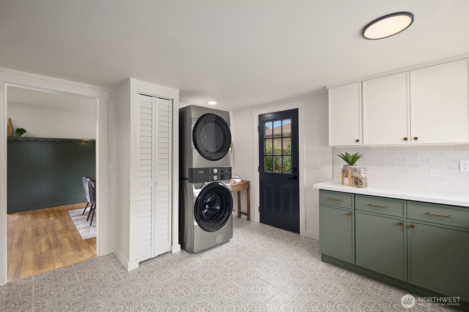 7035 S Prospect Street , Tacoma, WA 98409-5949