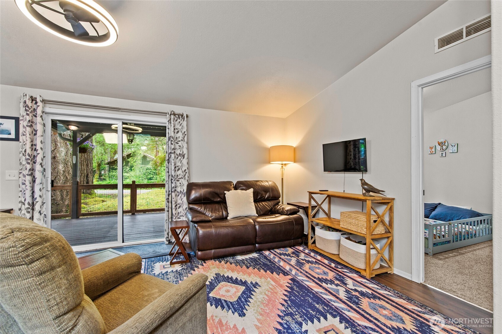 30 N Carp Place N, Hoodsport, WA 98548